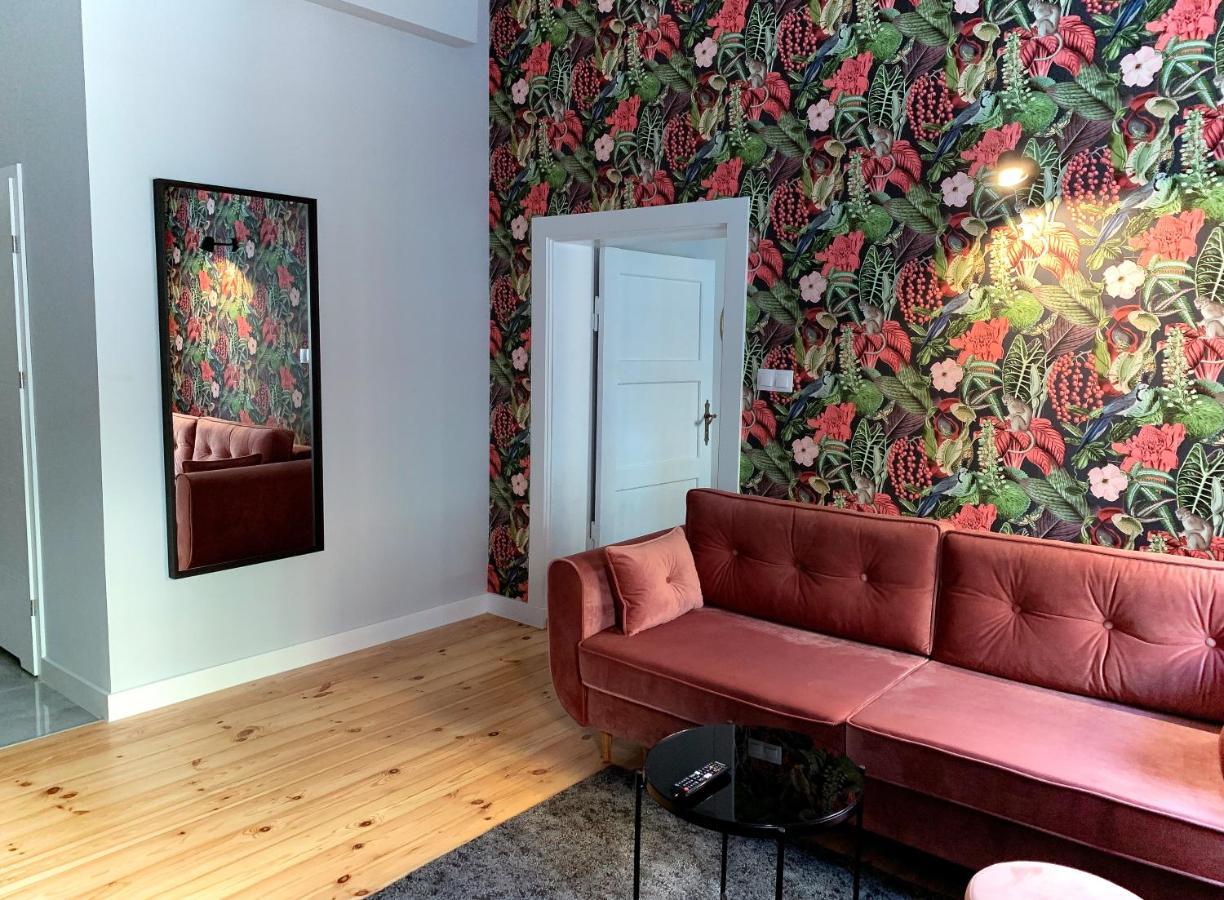 Apartamenty Plac Kolegiacki Poznan Ngoại thất bức ảnh
