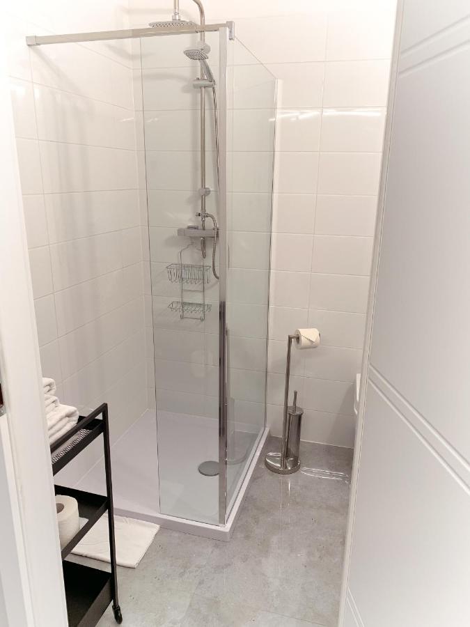 Apartamenty Plac Kolegiacki Poznan Ngoại thất bức ảnh
